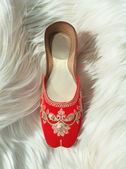 906 RED
