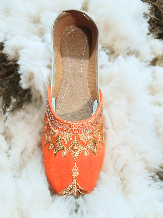 1701 Orange