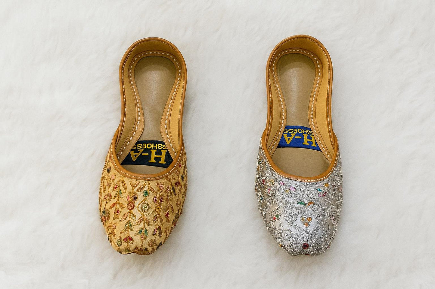 New Arrival P-1101 Padded [Golden-Multi] [Silver]