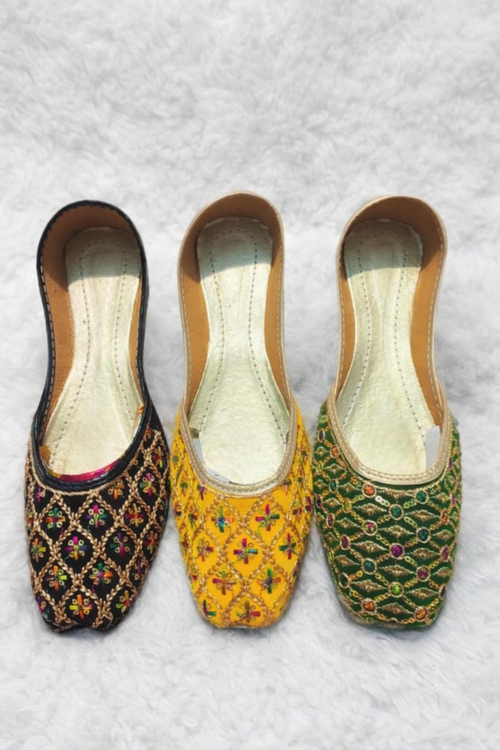 D-103 BLACK, YELLOW, GREEN